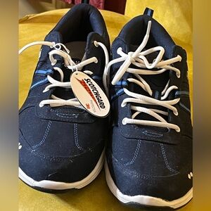 NWT- Sz 12- Ryka Navy tennis shoes with scotchguatd from 3M